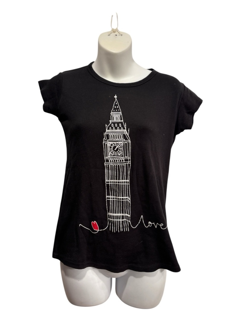 Black Short-Sleeve Graphic Tee with London Big Ben and Red Heart size large